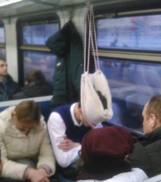 Ce quon trouve dans les stations de metro - #18 