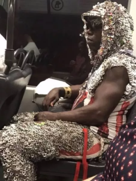 Ce quon trouve dans les stations de metro - #32 