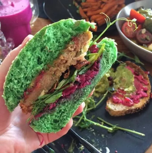 Normal vs hipster food comparisons