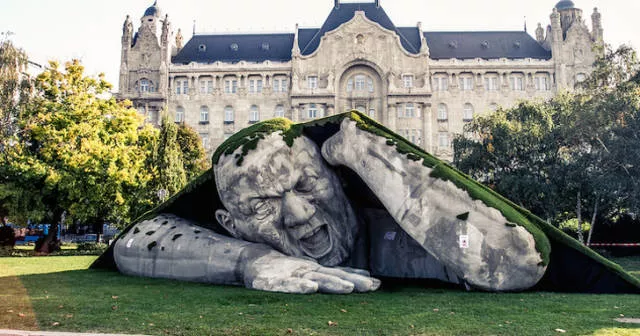 Here is what we can call modern art - #3 