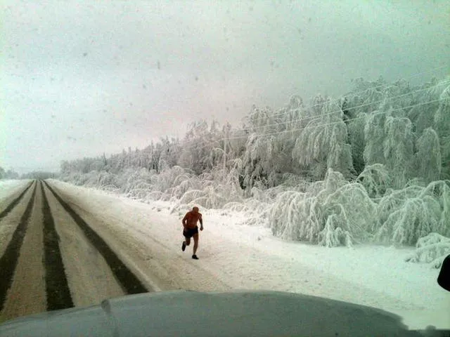 Pictures taken at the right time and place - #39 