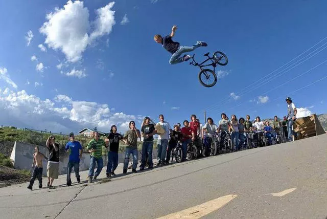 Pictures taken at the right time and place - #40 
