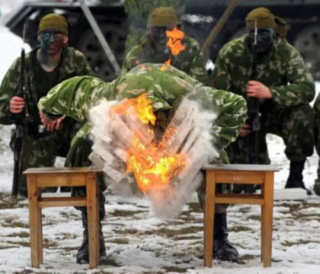 Pictures taken at the right time and place - #8 