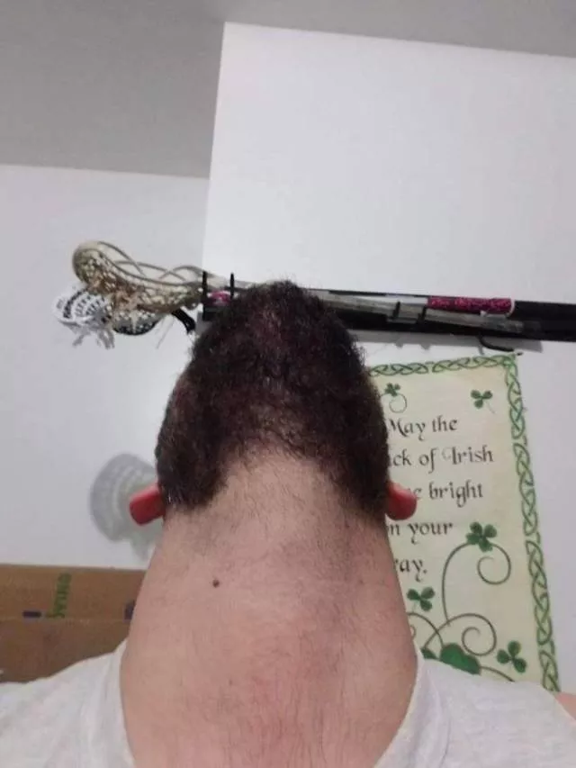 The humor of bearded chins