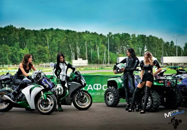 Beautiful girls and bikes can it get any sexy - #6 