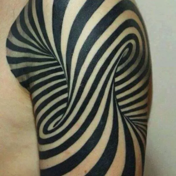 Tatouages insolites - #24 