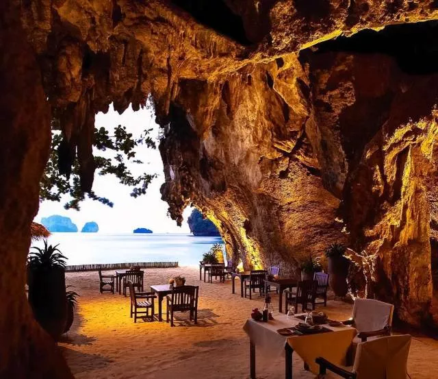 On visite ces restaurants non pas pour ces plats mais - #3 
