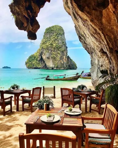 On visite ces restaurants non pas pour ces plats mais - #4 