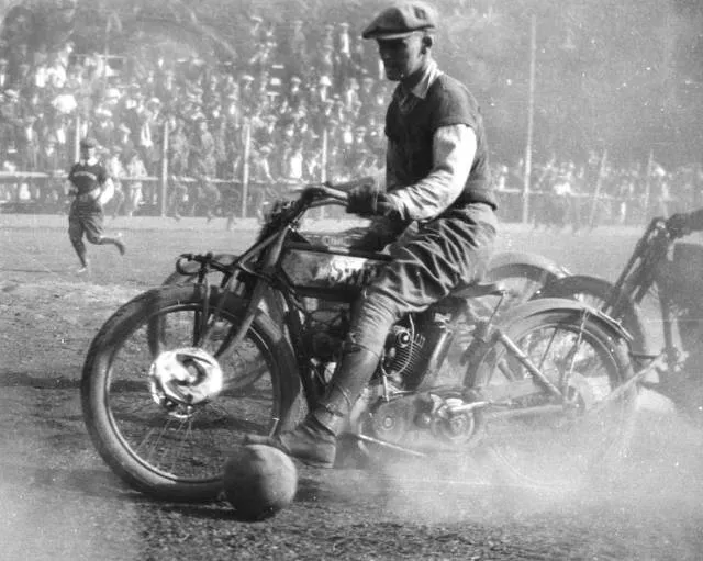 Mysterious photos from the past - #20 
