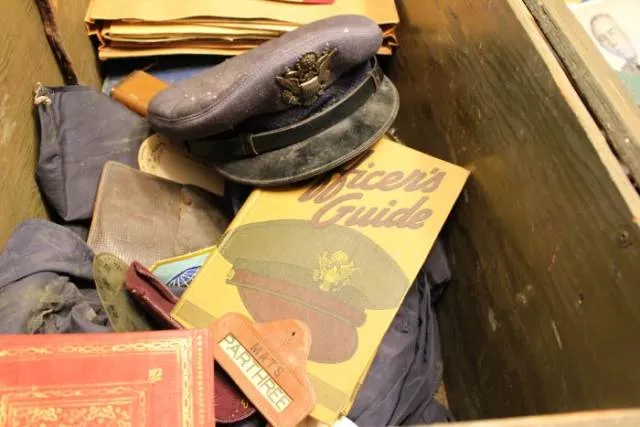 Find out what to find in this old box - #6 