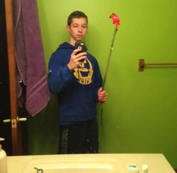 Its not easy enough to take a nice selfie - #18 