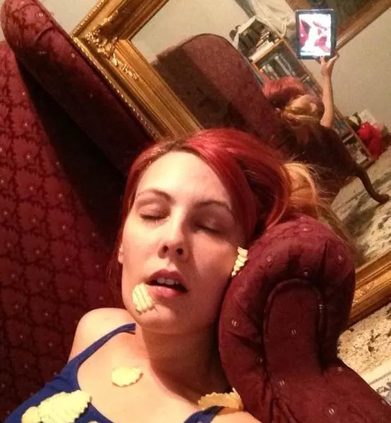 Its not easy enough to take a nice selfie - #2 