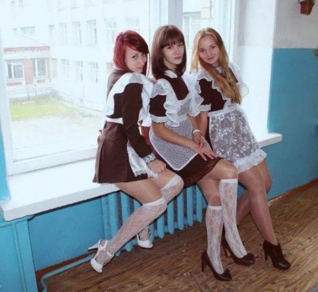 Sexy russes en tenue decolier - #6 