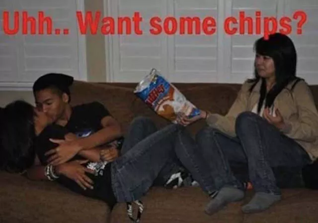 The most devastating moments of third wheeling history - #13 