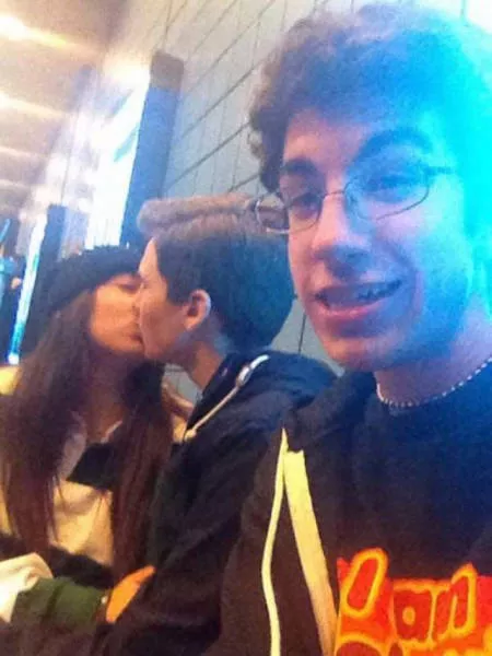 The most devastating moments of third wheeling history - #23 