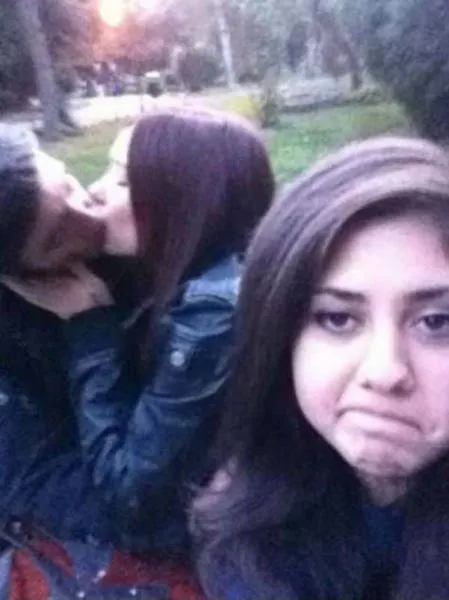 The most devastating moments of third wheeling history - #24 
