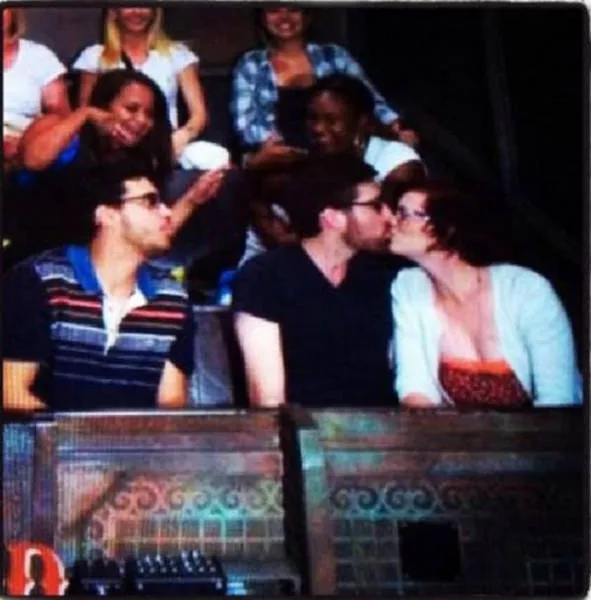 The most devastating moments of third wheeling history - #5 