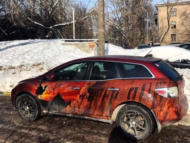 Beautiful drawings painted on cars - #13 