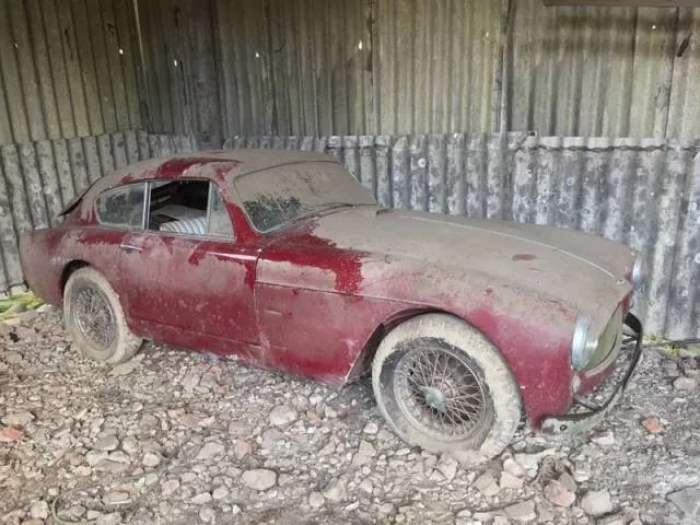 Terrible a voir des voitures legendaires abandonnes - #22 
