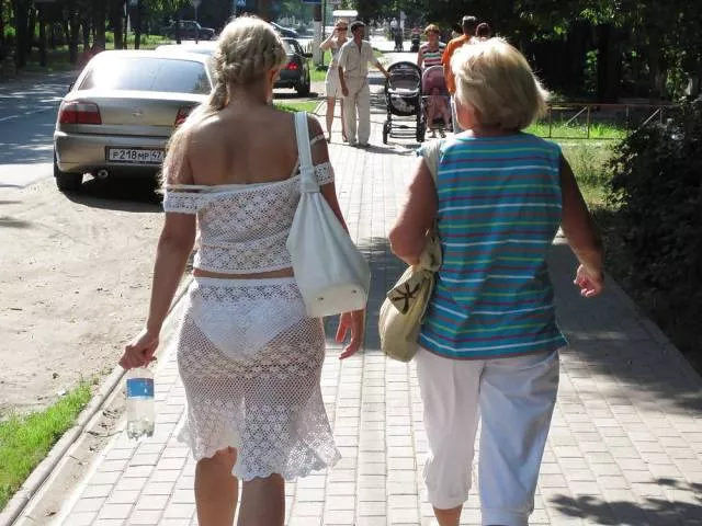 Belles et sexy babes dans la rue - #7 