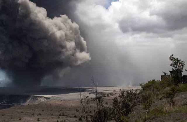 Mount kilaueas eruption  - #12 