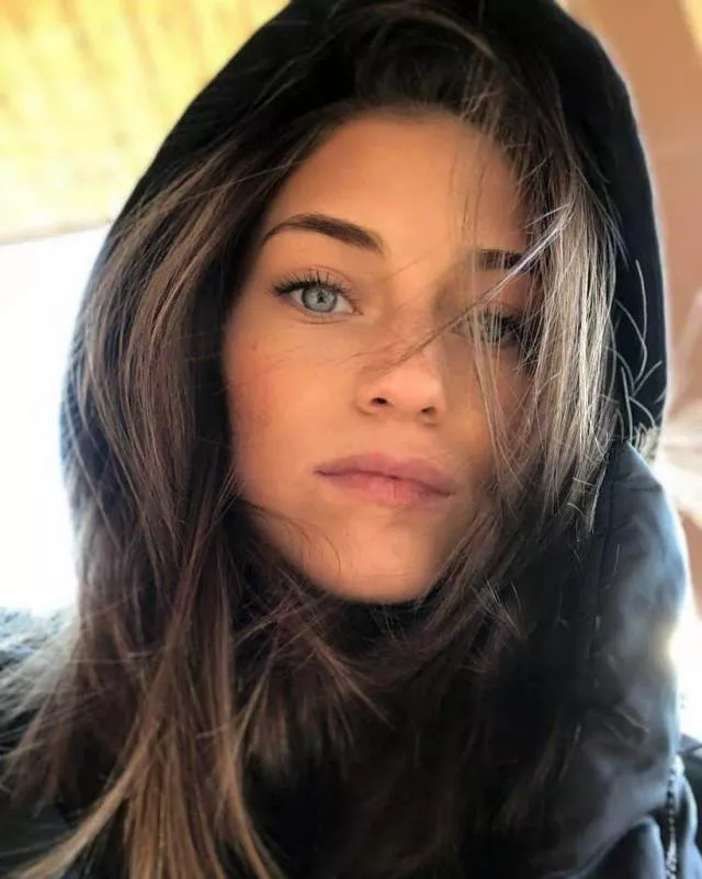 Beautiful girls around the world - #20 