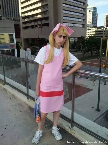 Parfois les cosplay sont plus realiste que leurs vrai personnages