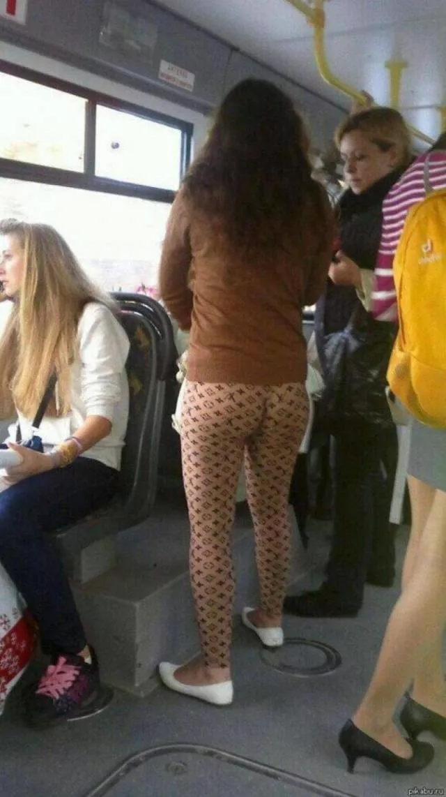 Sexy dans les transports en commun - #5 