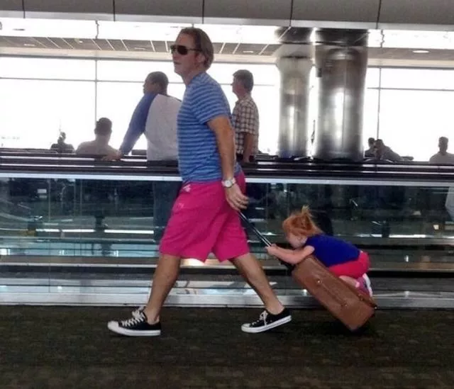 Les choses les plus etranges quon peut voir dans les aeroports - #19 