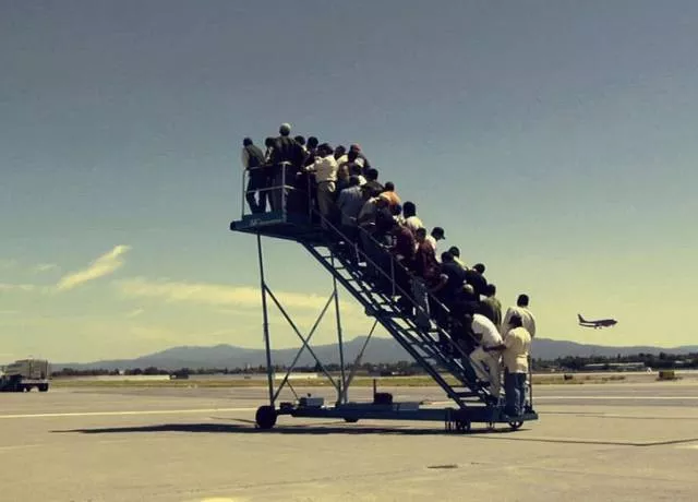 Les choses les plus etranges quon peut voir dans les aeroports