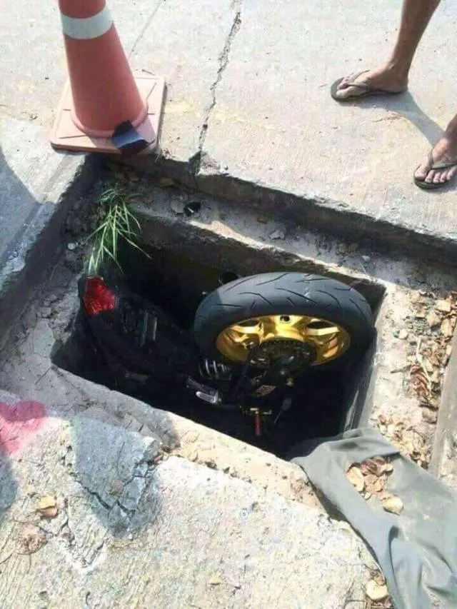 The correct definition of a bad day - #32 