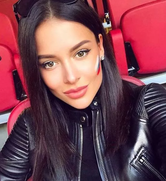 Les supportrices les plus sexy au monde - #10 