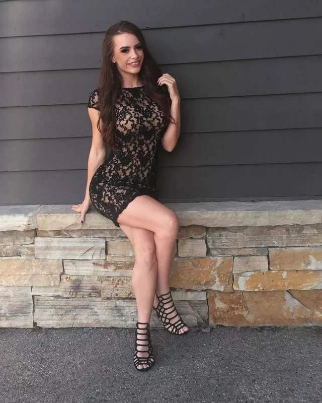 The top of the dresses that makes you very sexy - #34 