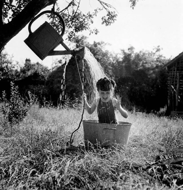 Images with 1000 senses and feelings