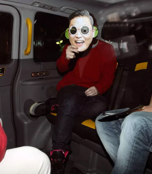 Celebrities against paparazzi - #16 