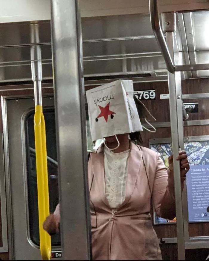 Corona in the subways - #12 