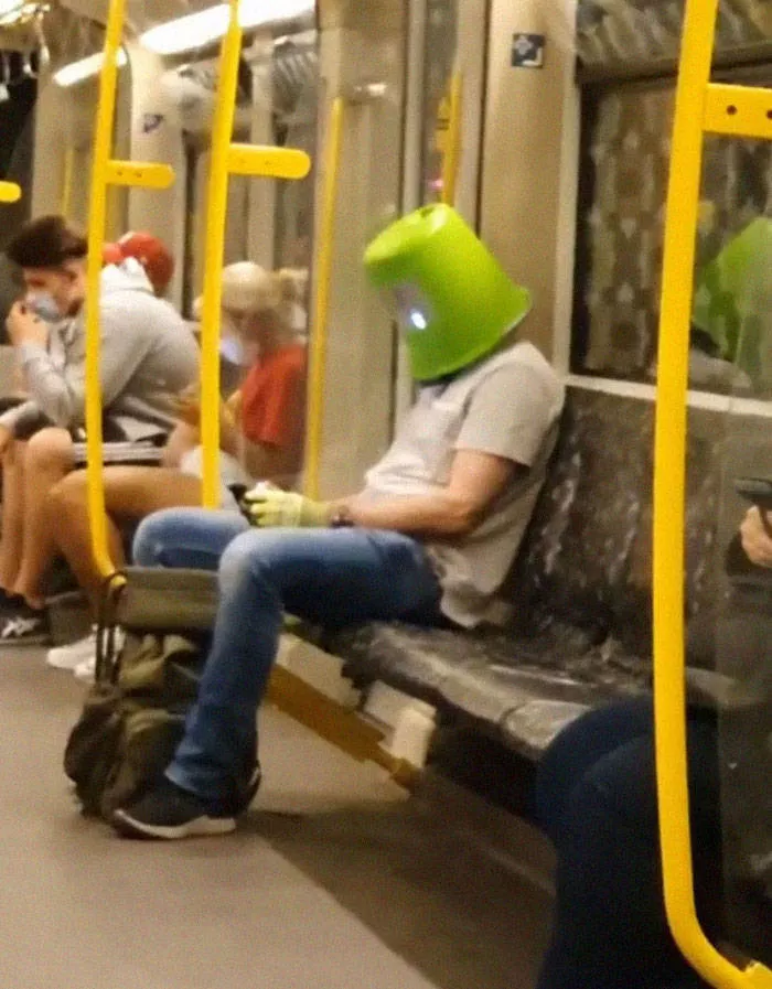 Corona in the subways - #21 
