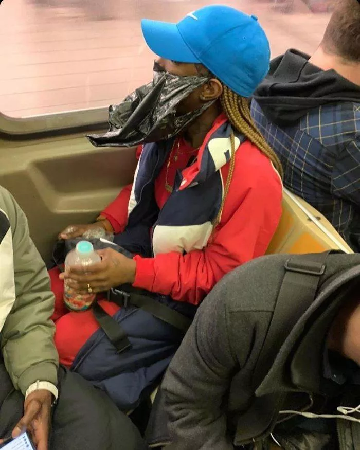 Corona in the subways - #22 