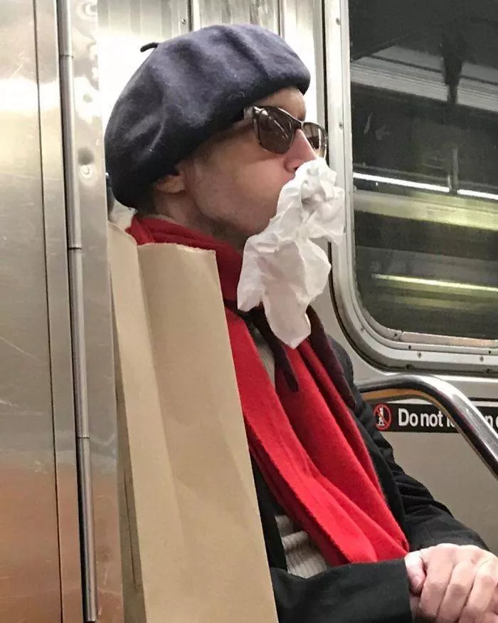 Corona in the subways - #25 