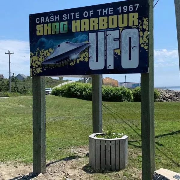Strangest names of places in canada - #16 