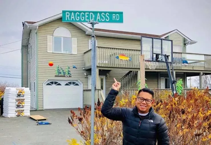 Les plus etranges nom des places au canada - #17 