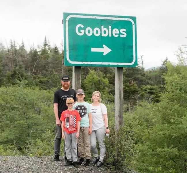 Les plus etranges nom des places au canada - #8 