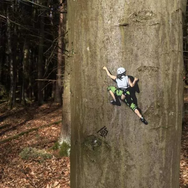 When art is camouflaged in the streets - #20 