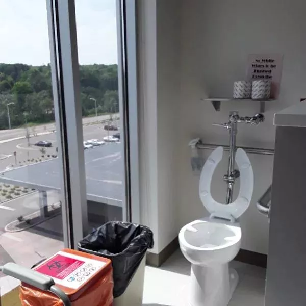 The most unusual and bizarre toilets in the world - #11 