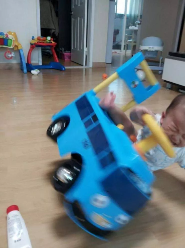 Picdump 538 - #8 Instead of saving him Picdump 538 - #8 Instead of saving him