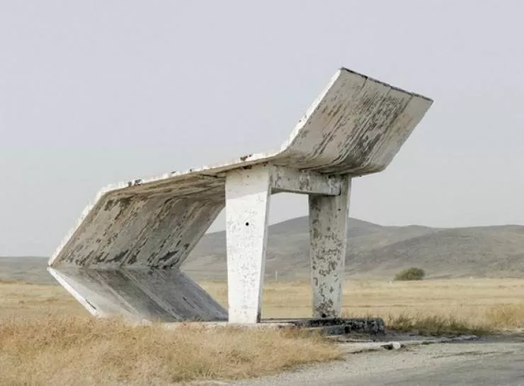 Top 20 des places abandonnes - #1 Station de bus a Kazakhstan