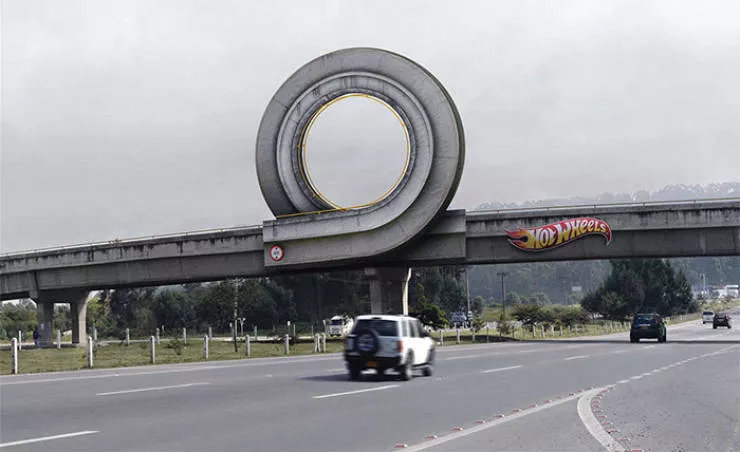 Craziest billboard designs - #18 
