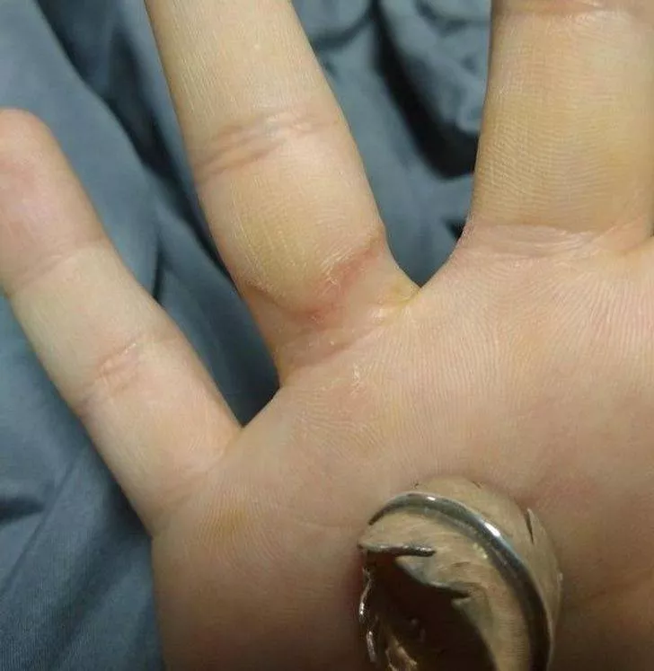 The superb effect of time - #19 Ring outline