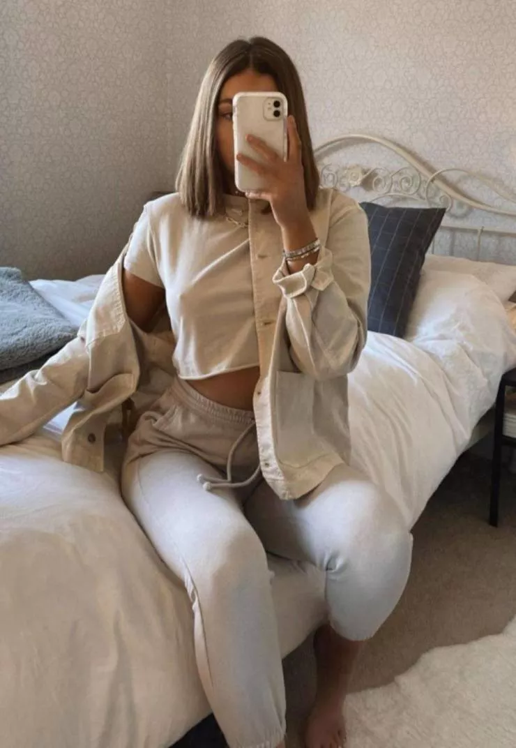 Pas besoin de soutien gorge - #42 