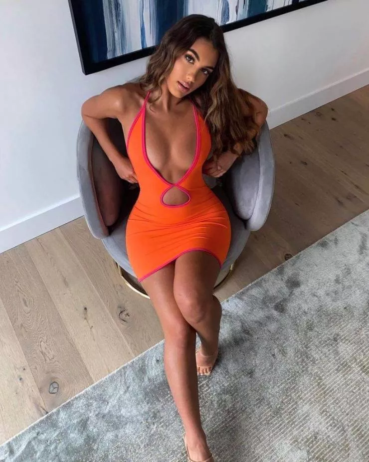 Les longues jambes font un corps sexy - #16 